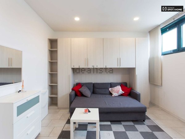 monolocale in affitto a Milano in zona Affori