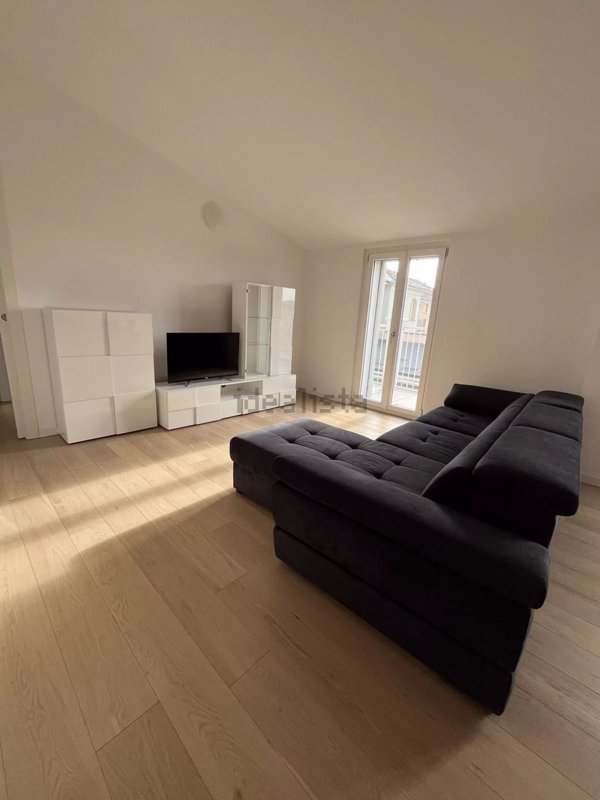 appartamento in affitto a Milano in zona Solari