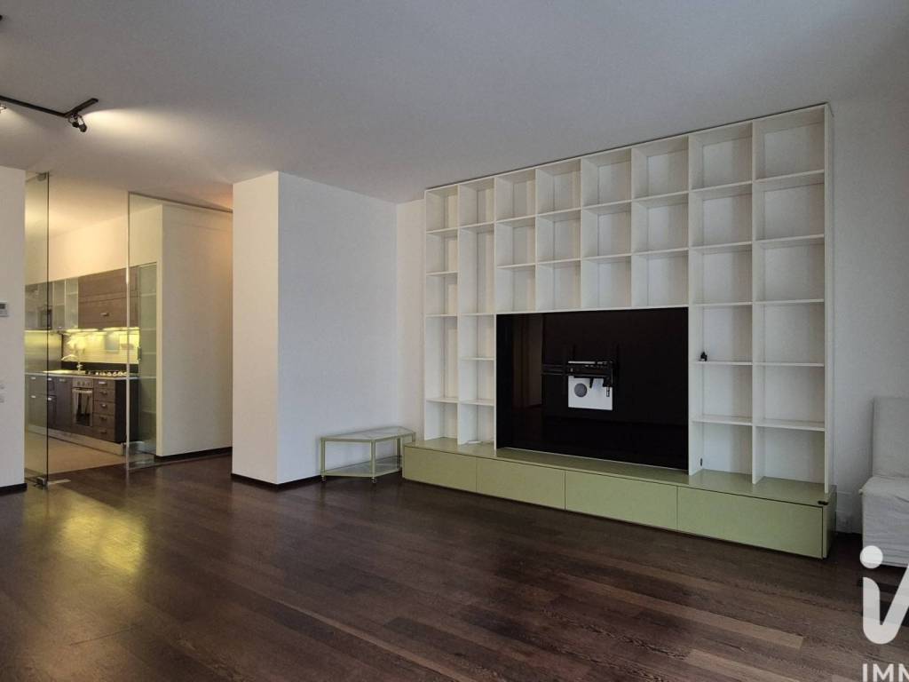 appartamento in affitto a Milano in zona Centro Direzionale