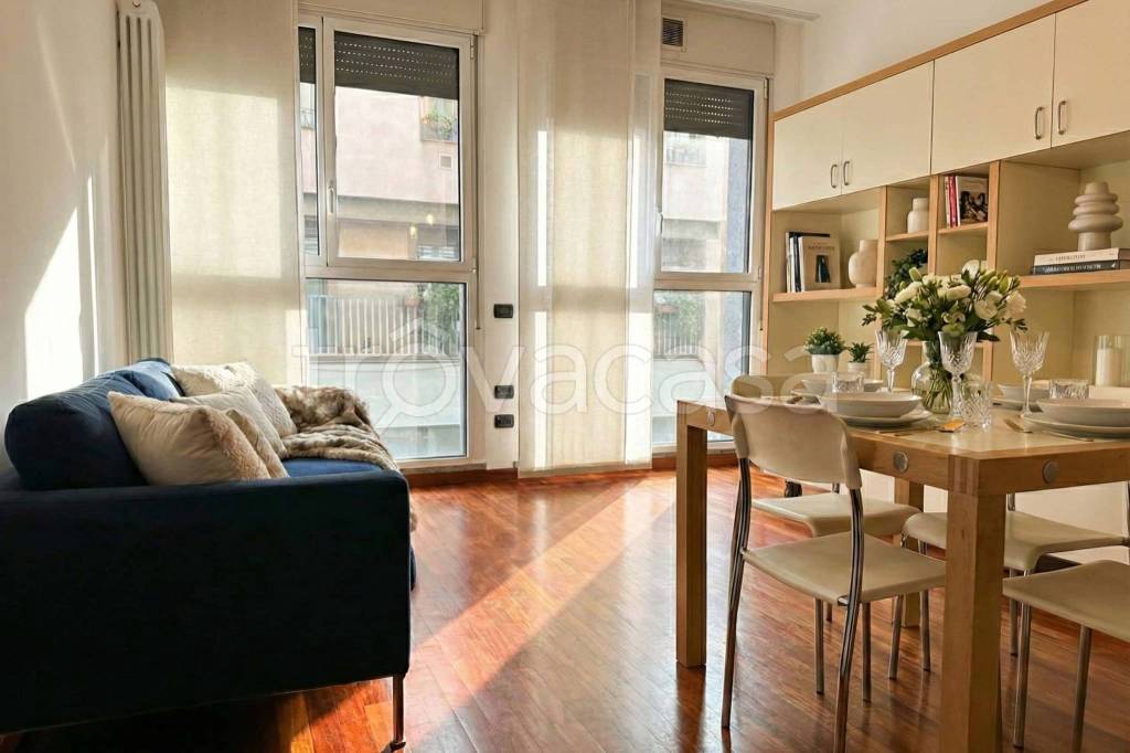 appartamento in affitto a Milano in zona Porta Nuova