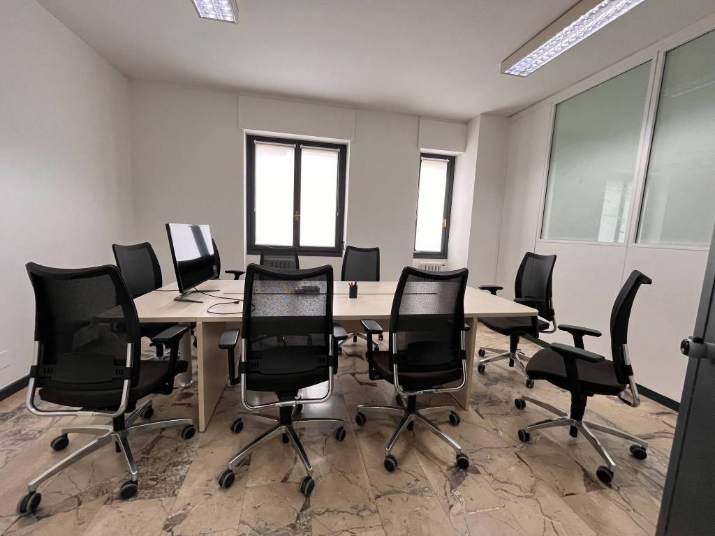 ufficio in affitto a Milano in zona Centro Direzionale