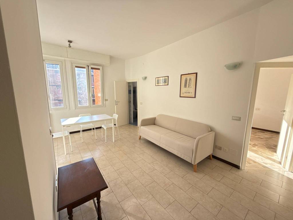 appartamento in affitto a Milano in zona Piazzale Lodi