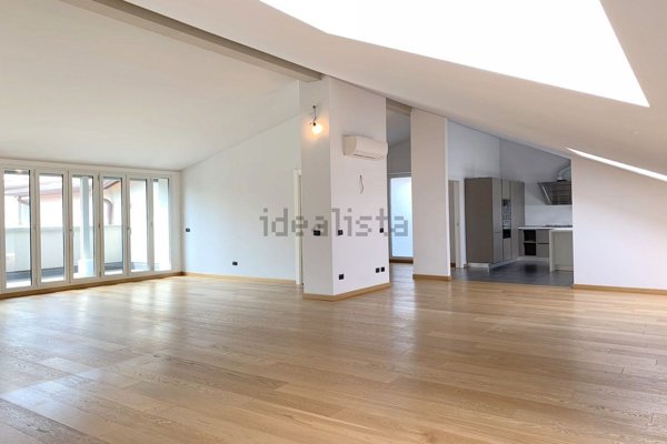 appartamento in affitto a Milano in zona Isola