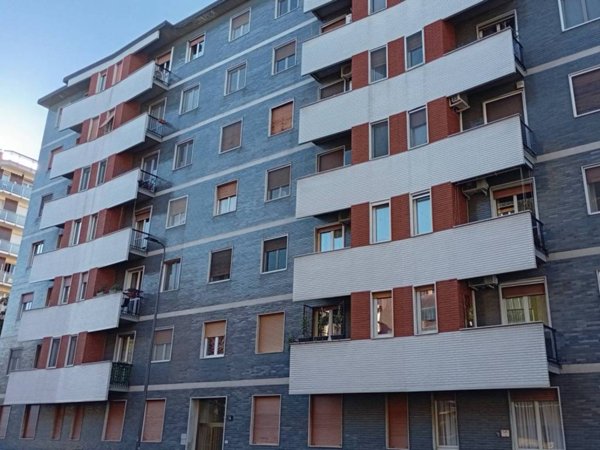 appartamento in affitto a Milano in zona Vigentino