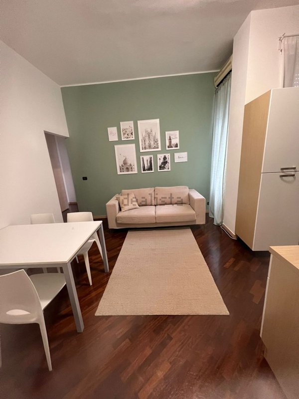 appartamento in affitto a Milano in zona Guastalla