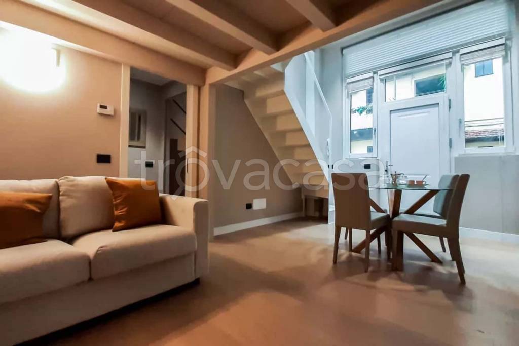 appartamento in affitto a Milano in zona Sempione