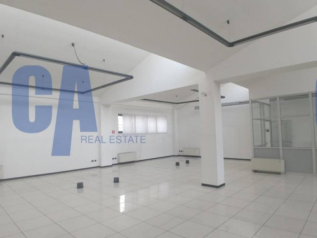 ufficio in affitto a Milano in zona Gallaratese