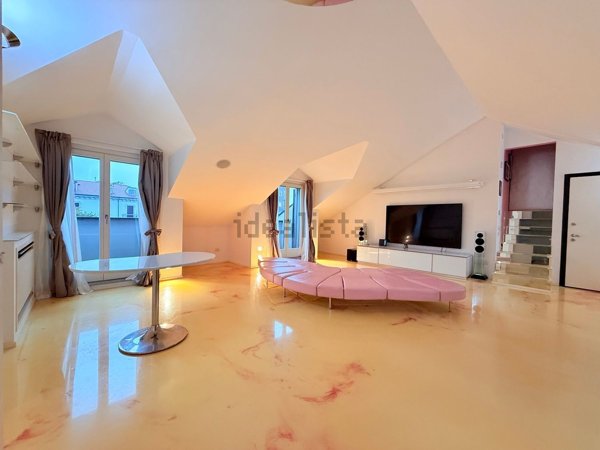 appartamento in affitto a Milano in zona Cadorna