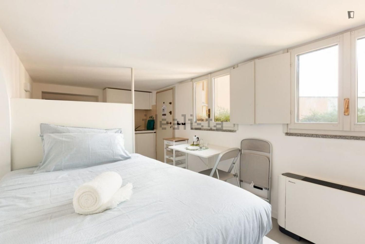 monolocale in affitto a Milano in zona Sant'Ambrogio