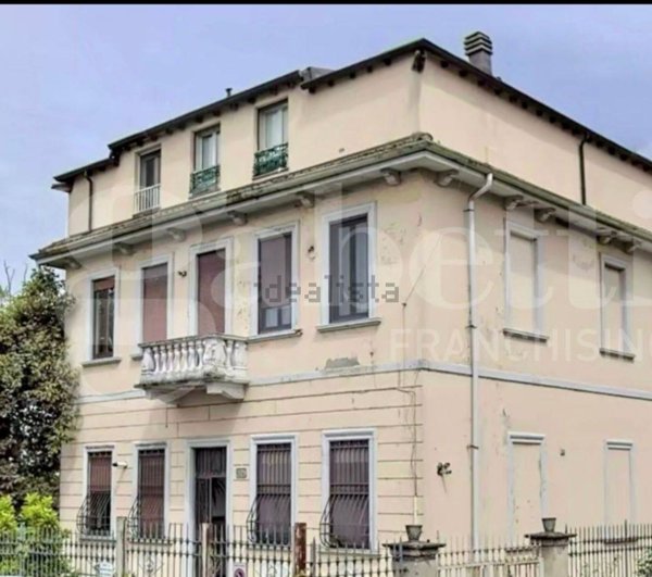 appartamento in affitto a Milano in zona Gratosoglio