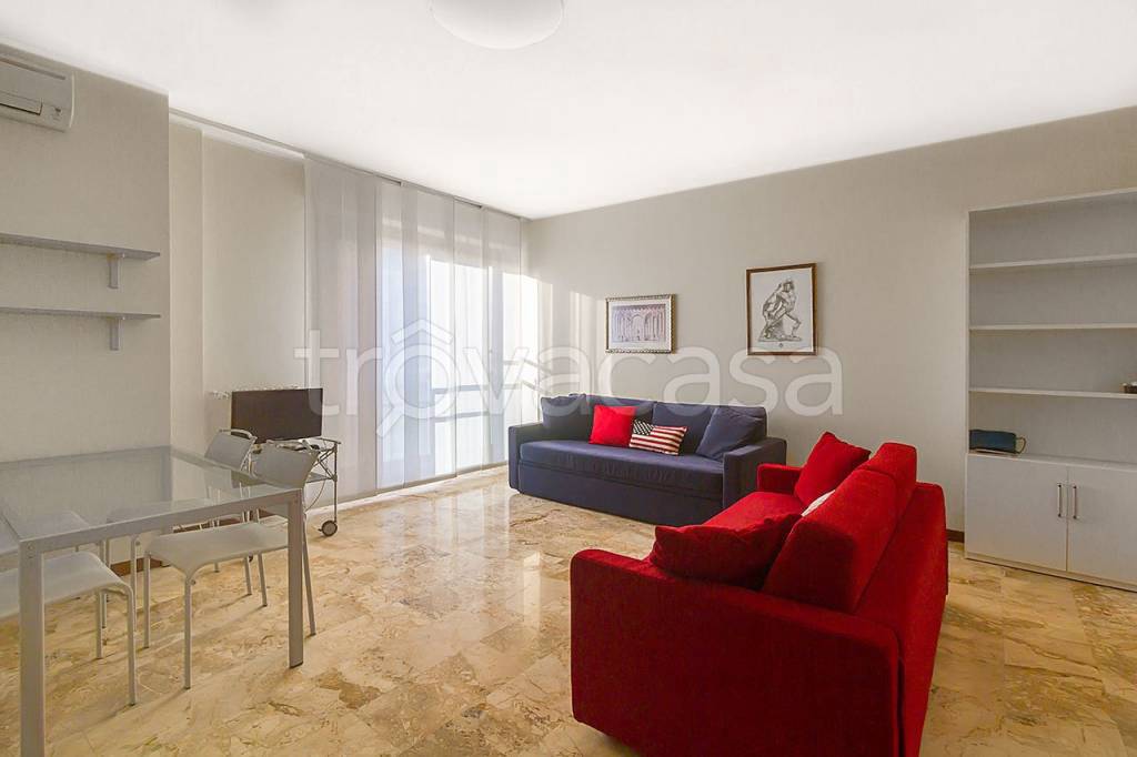 appartamento in affitto a Milano in zona Sempione