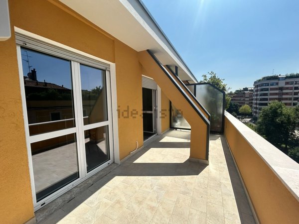 appartamento in affitto a Milano in zona Cinque Giornate