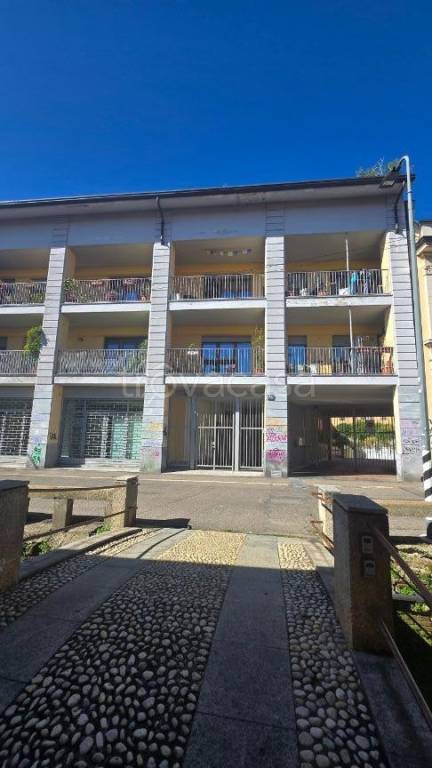 appartamento in affitto a Milano in zona Porta Genova