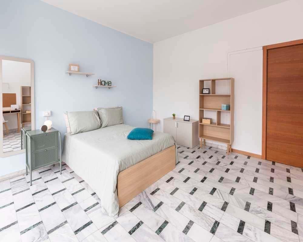 negozio in affitto a Milano in zona Conchetta