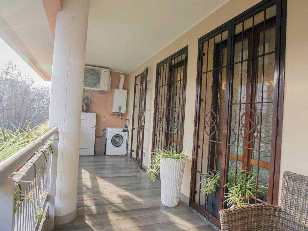 appartamento in affitto a Milano in zona Baggio