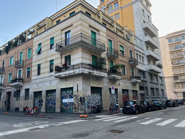 negozio in affitto a Milano in zona Centro Direzionale