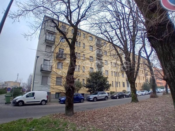 appartamento in affitto a Milano in zona Vigentino