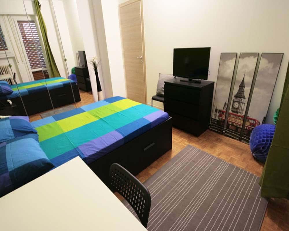 negozio in affitto a Milano in zona Città Studi