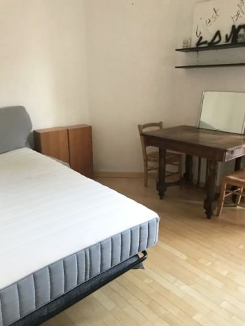 appartamento in affitto a Milano in zona Lorenteggio