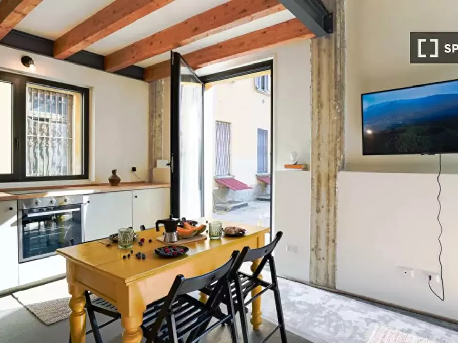 appartamento in affitto a Milano in zona Porta Vigentina