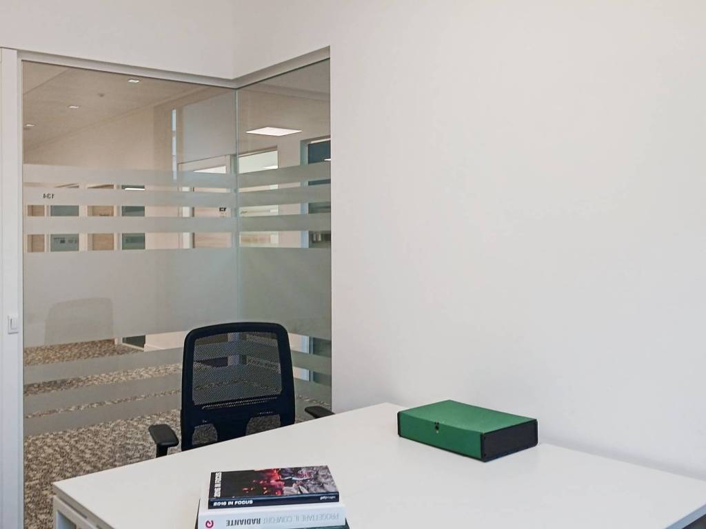 ufficio in affitto a Milano in zona Baggio