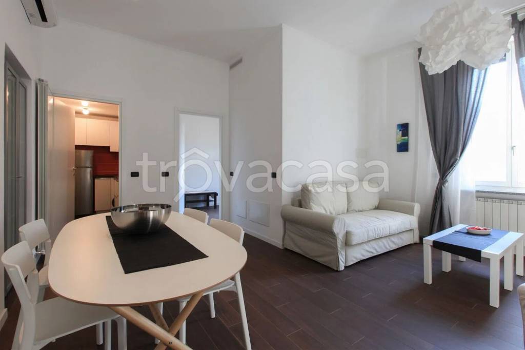 appartamento in affitto a Milano in zona Centro Direzionale