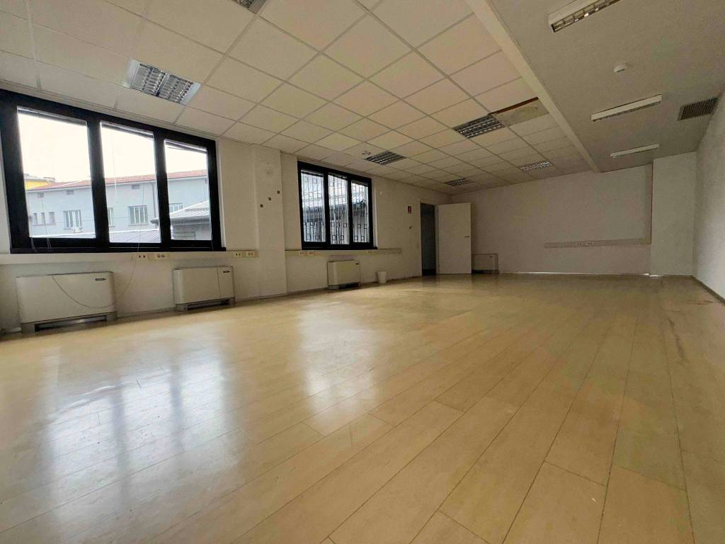 ufficio in affitto a Milano in zona Isola