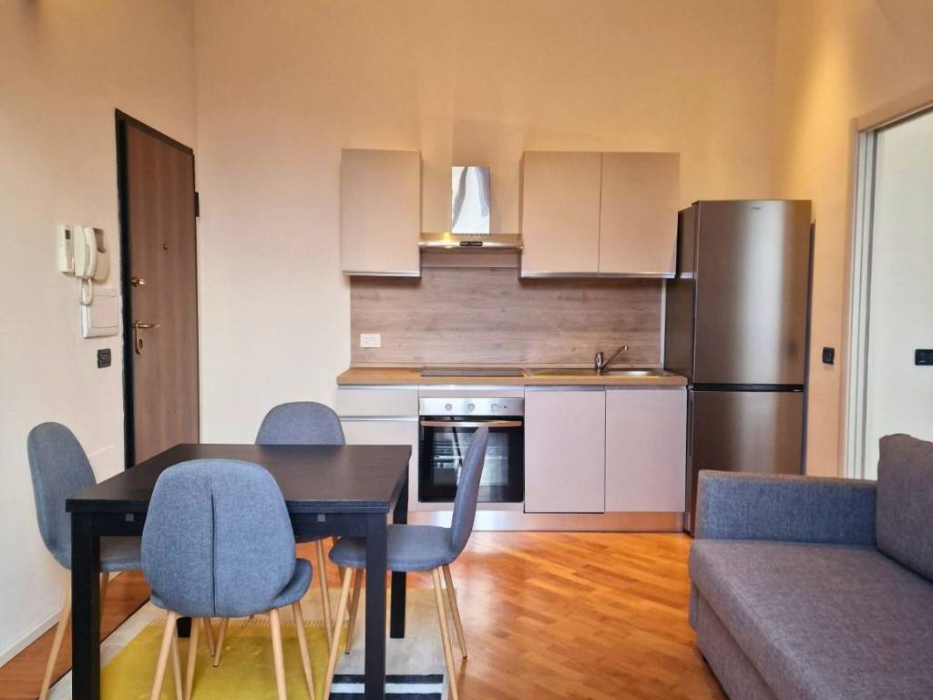 appartamento in affitto a Milano in zona Bocconi