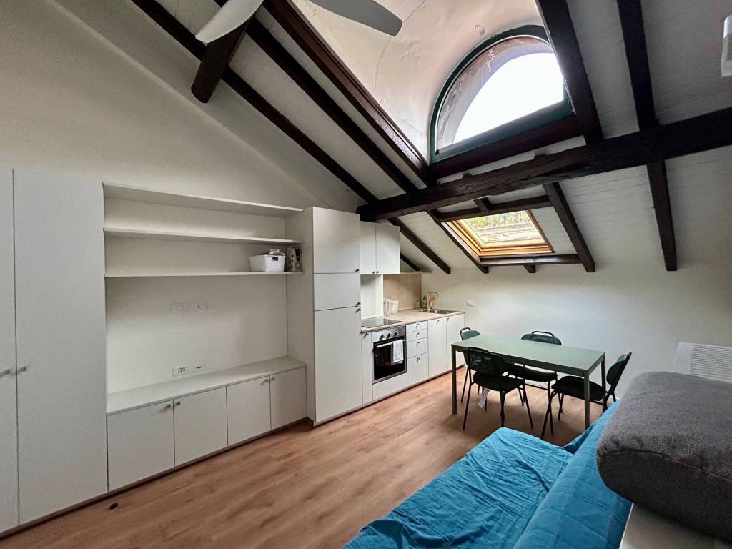 appartamento in affitto a Milano in zona Guastalla