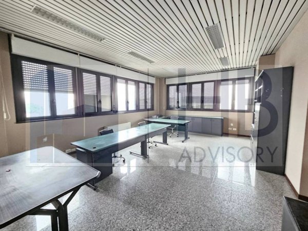 ufficio in affitto a Milano in zona Affori