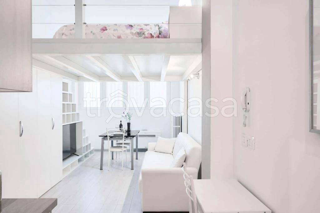 appartamento in affitto a Milano in zona Corvetto