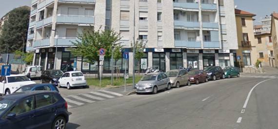 negozio in affitto a Milano in zona Barona