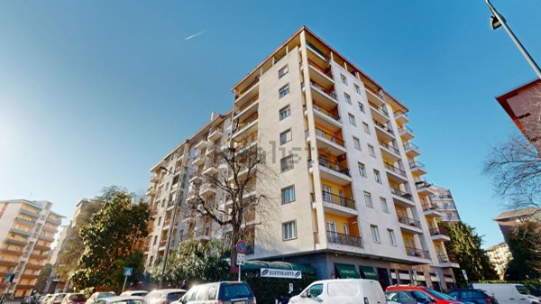 appartamento in affitto a Milano in zona Rembrandt