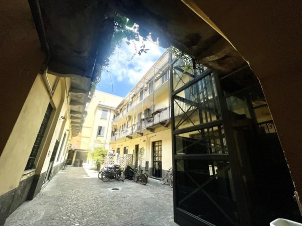 appartamento in affitto a Milano in zona Porta Genova