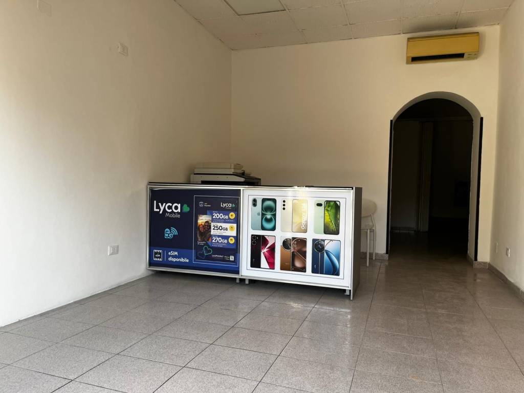 negozio in affitto a Milano in zona Rogoredo