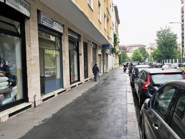 negozio in affitto a Milano in zona Solari