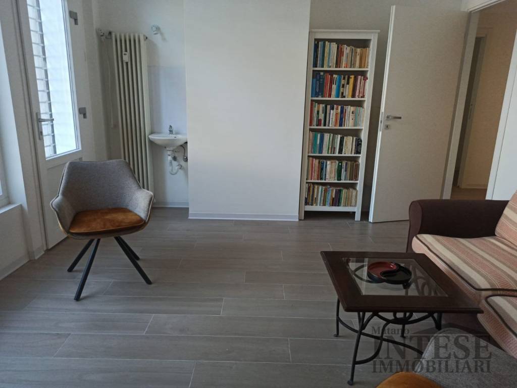 ufficio in affitto a Milano in zona Gorla