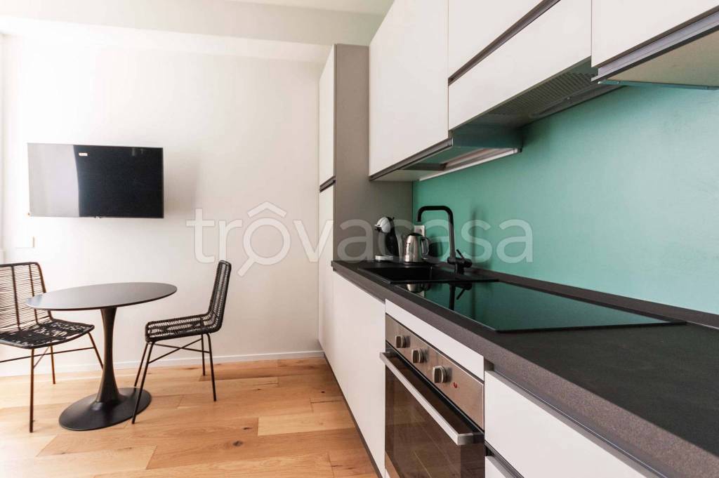 appartamento in affitto a Milano in zona Isola