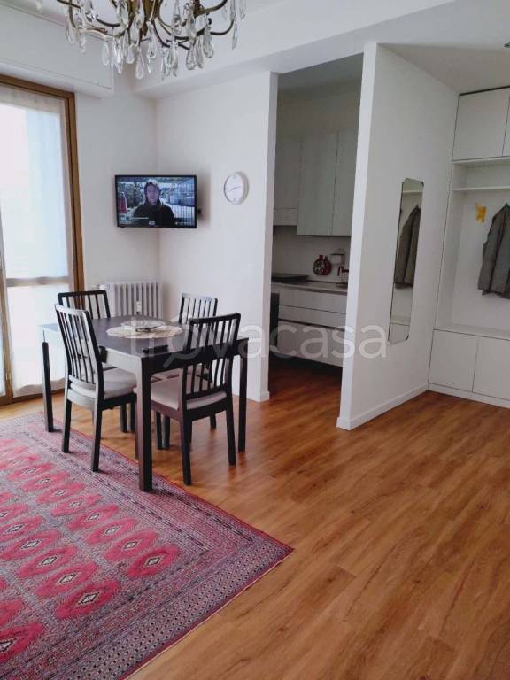 appartamento in affitto a Milano