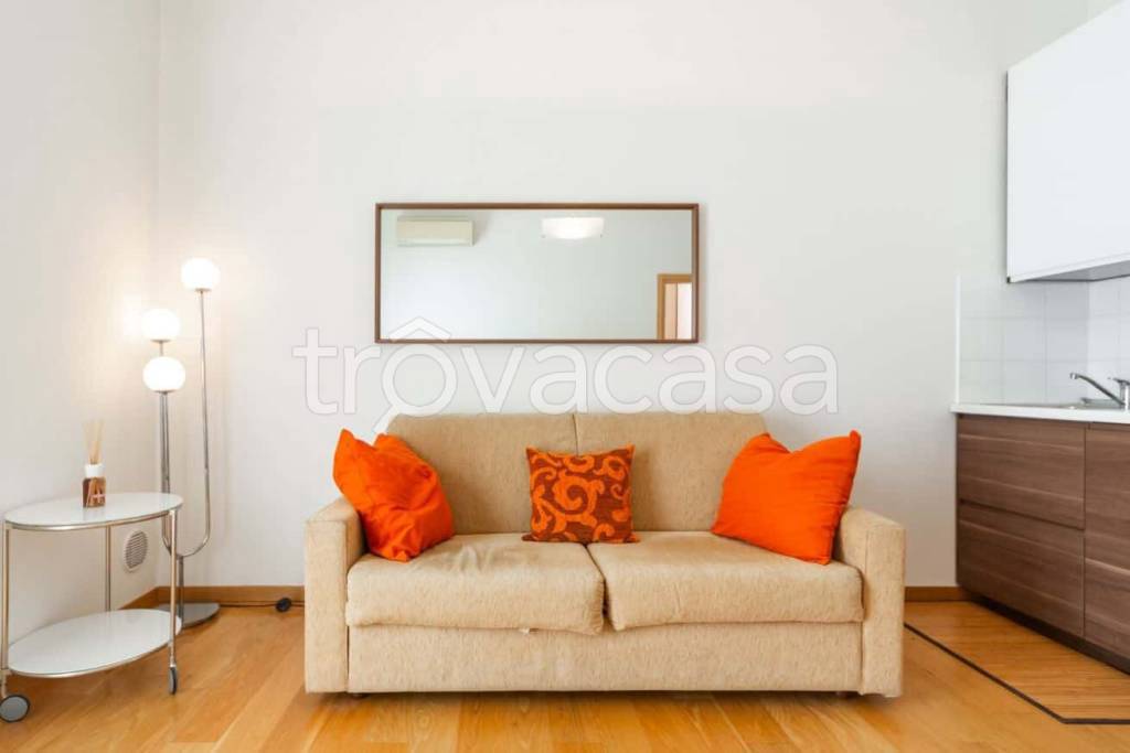 appartamento in affitto a Milano in zona Sempione