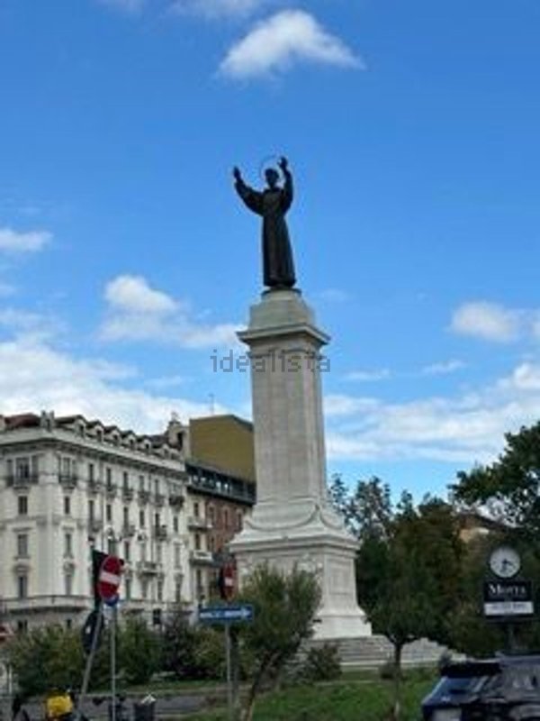 negozio in affitto a Milano in zona Centro Storico