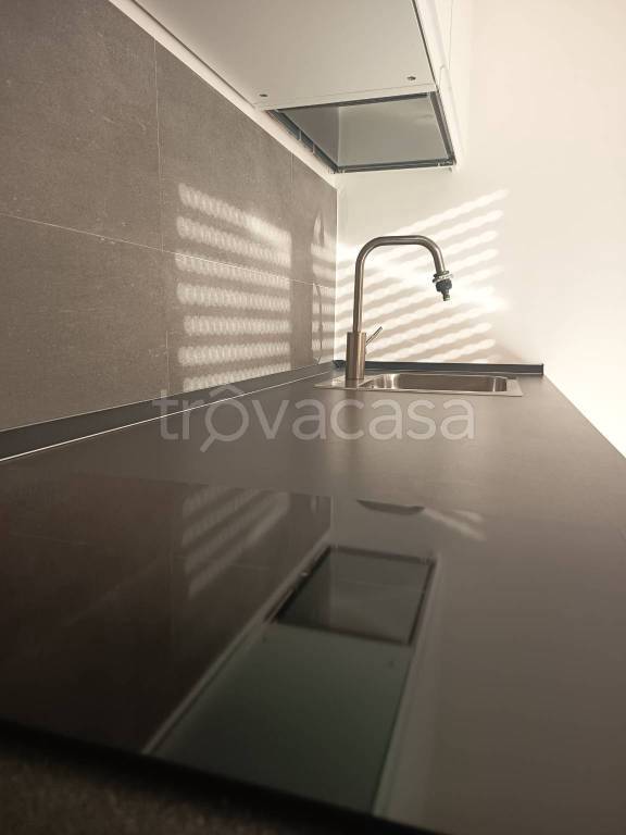 appartamento in affitto a Milano in zona Cinque Giornate