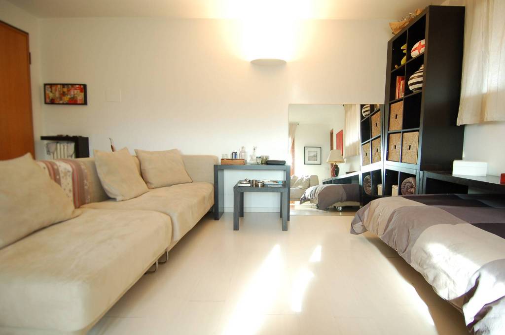 appartamento in affitto a Milano in zona Solari