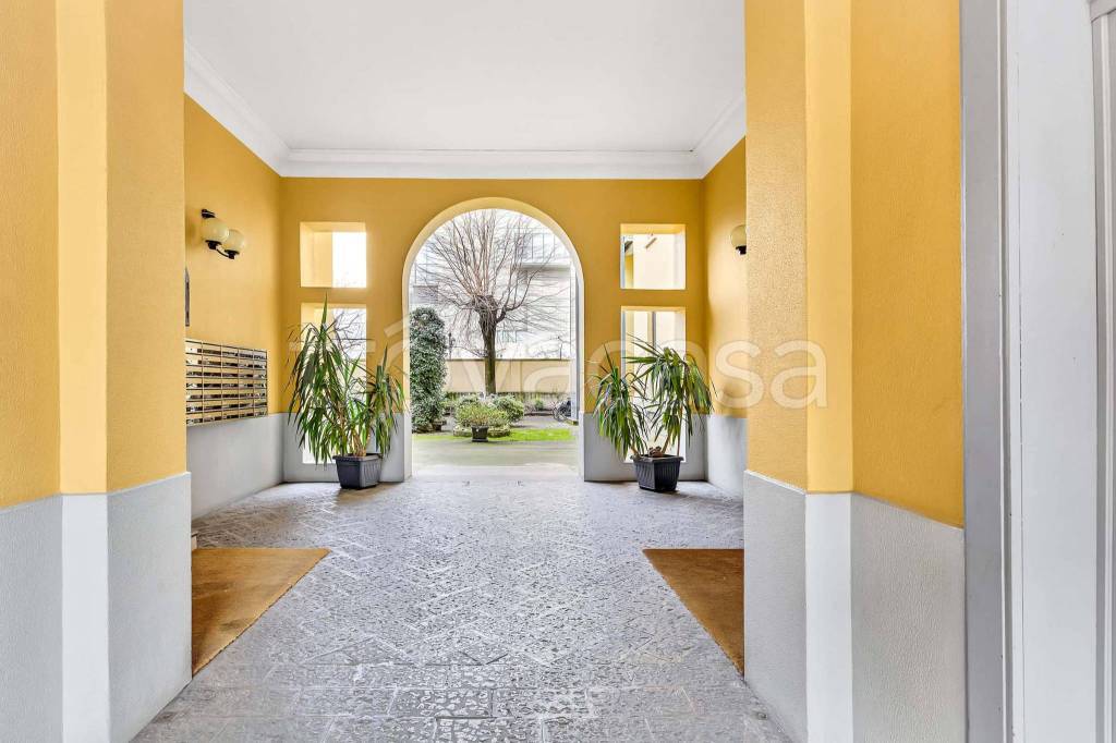 appartamento in affitto a Milano in zona Corvetto