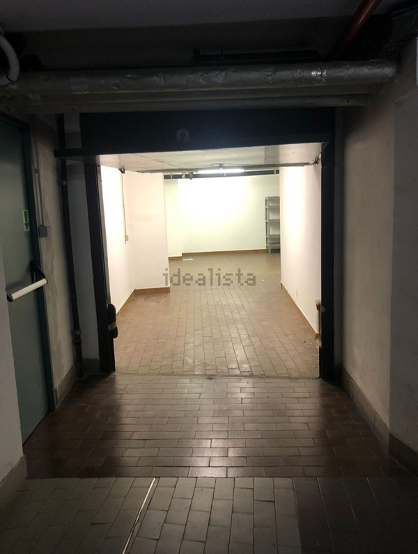 locale di sgombero in affitto a Milano in zona Guastalla