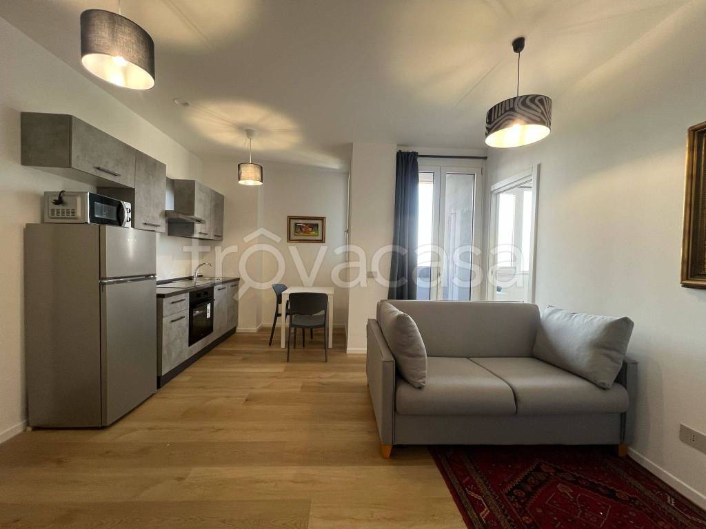 appartamento in affitto a Milano in zona Vigentino