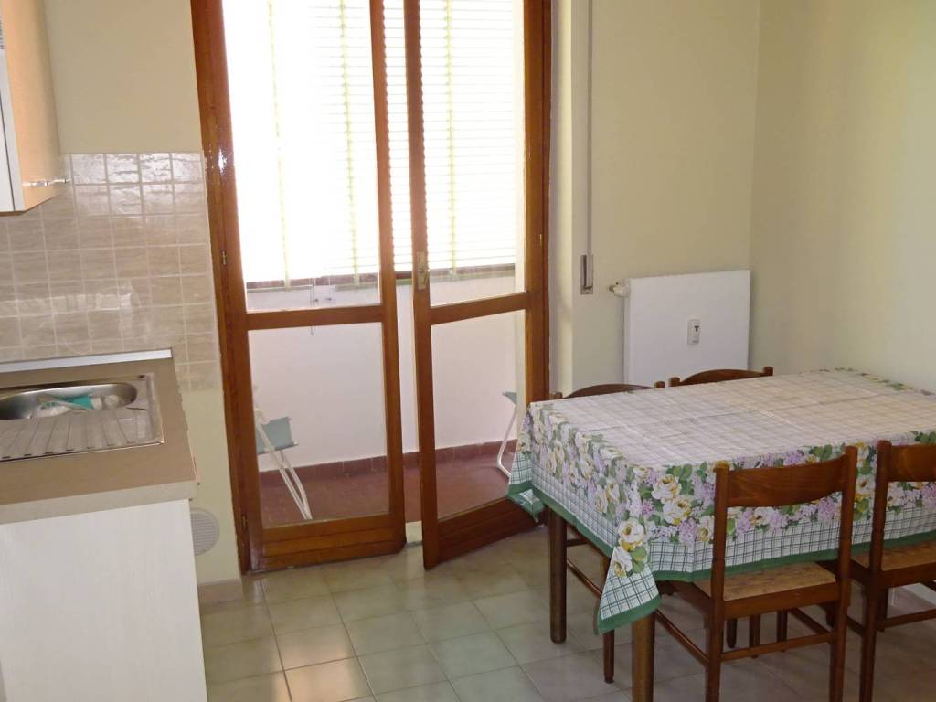 appartamento in affitto a Milano in zona Baggio