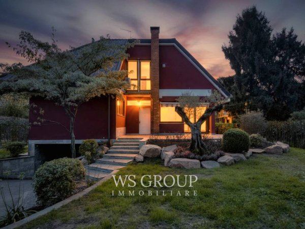 casa indipendente in affitto a Milano in zona Centro Direzionale