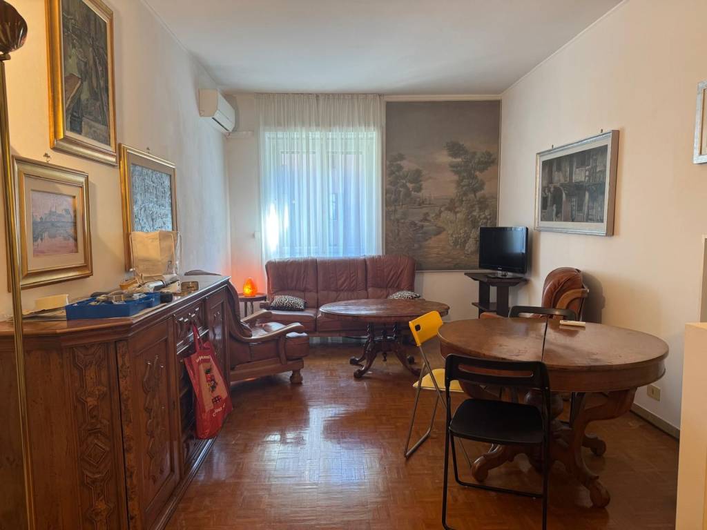appartamento in affitto a Milano in zona Solari