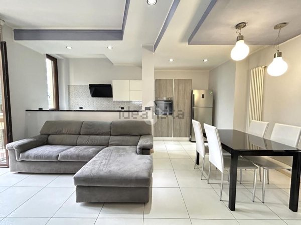 appartamento in affitto a Milano in zona Corvetto